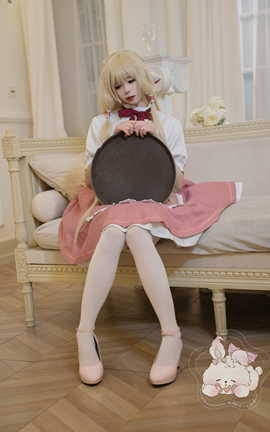 咬一口兔娘 四月T3特典 女仆小叽 咬一口兔娘 四月T3特典 女仆小叽