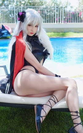 Hidori Rose Graf Zeppelin Swimsuit Azur Lane