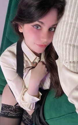 adina luna March Start