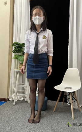 ������Ӱ NO.047 ���ж̿� ��˿ ����Ь