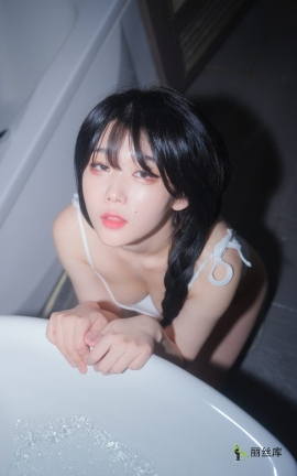 дYO U Zia Shower