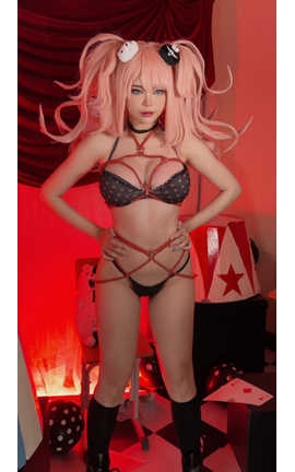 ZinieQ C Junko Danganronpa