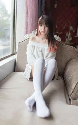 Ԫ-¶ë_˿