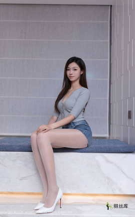 ������XIUREN 2025.10.17 VOL.10881 kiki����