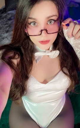 adina luna Nerdy Bunny Girl